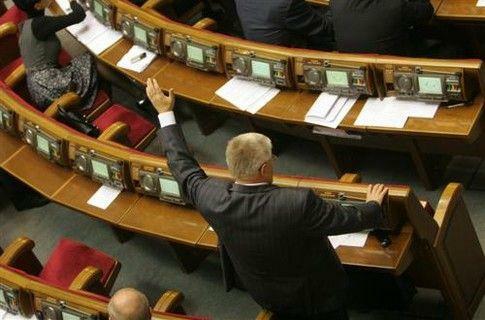 Регионы хотят от министров Тимошенко доказательств того, как "вона працює" 