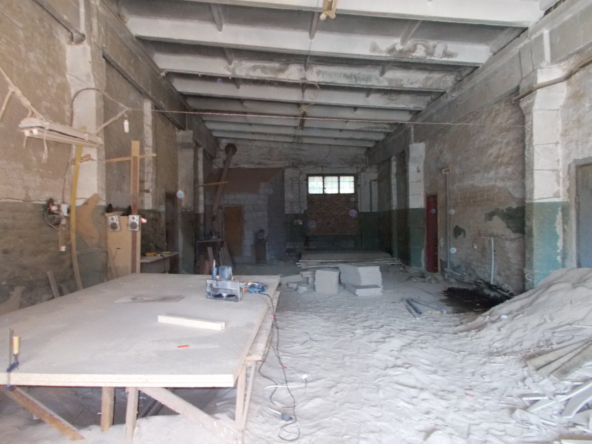 Аренда производственного помещения 850 м², Глиняная ул., 48