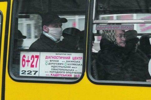 В Киеве «скорые» не справляются с вызовами, а лекарств нет