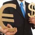 Украинцам рекомендуют прикупать евро 
