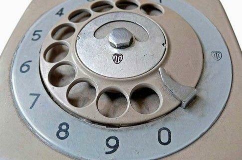 Звоним не «8-800», а «0-800»