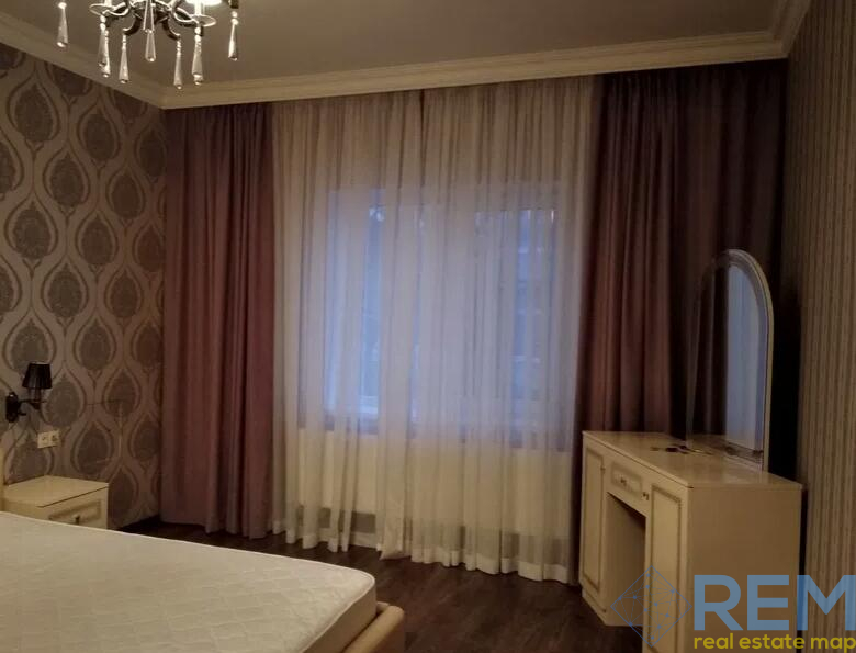 Продажа дома 240 м², Амундсена 1-й пер., 1