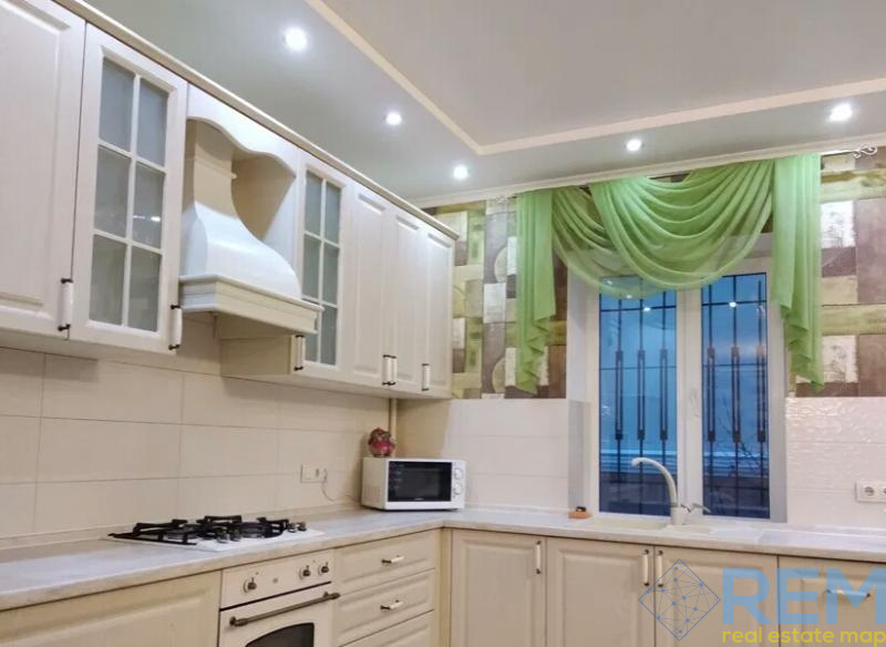Продажа дома 240 м², Амундсена 1-й пер., 1