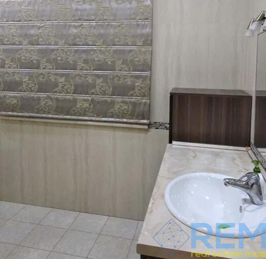 Продажа дома 240 м², Амундсена 1-й пер., 1