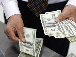 Банк Национальный кредит продан братьям Клюевым
