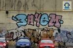 Киевские дома разрисуют "социальными слоганами" 