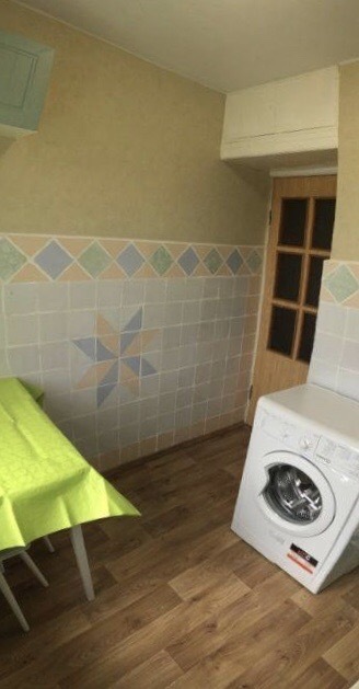 Продажа 3-комнатной квартиры 62 м², Смелянская ул., 119