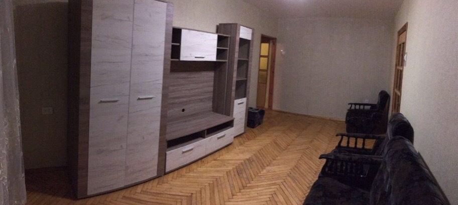 Продажа 3-комнатной квартиры 62 м², Смелянская ул., 119