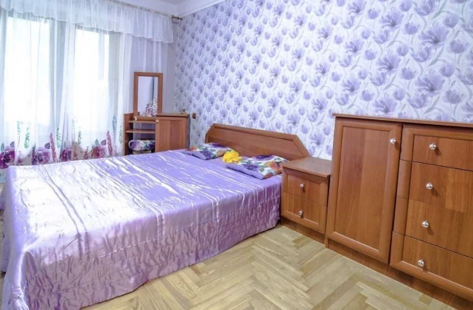 Продажа 3-комнатной квартиры 70 м², Героев Днепра ул., 57