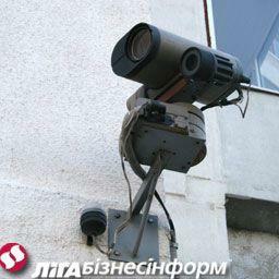 Камеры на дорогах станут заметными 