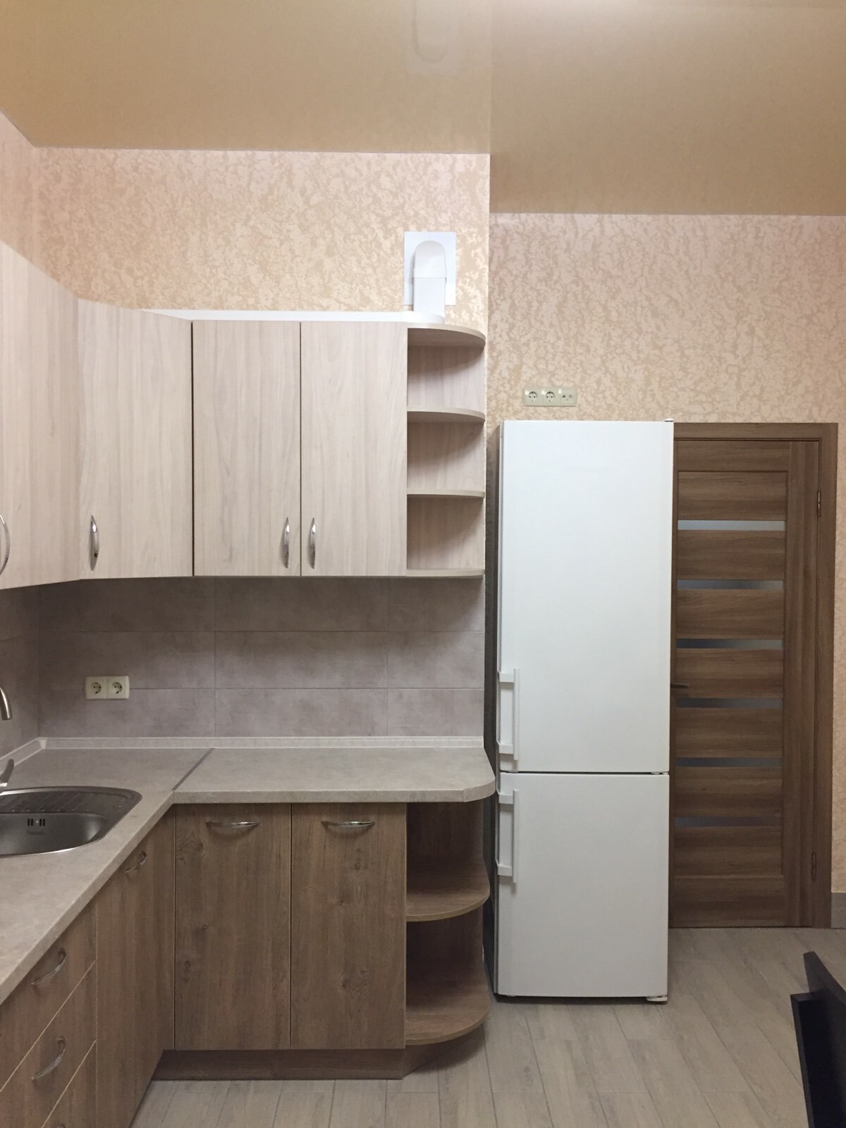 Оренда 1-кімнатної квартири 42 м², Академіка Сахарова вул., кадор ул., 13/16