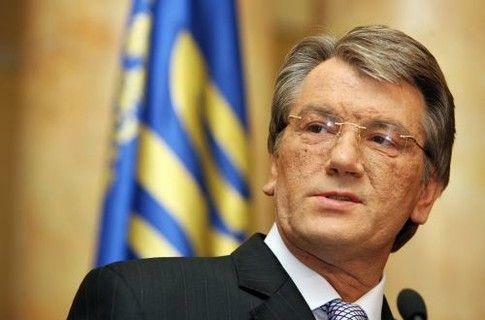 Ющенко не дал улететь ценам за коммуналку в "космос"