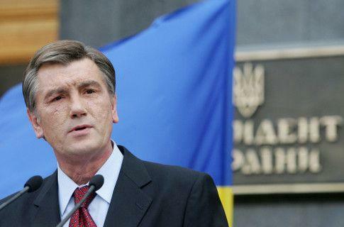Ющенко вошел в тройку самых упоминаемых в России политиков