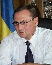 Литвин предупреждает регионалов: «люди сметут всех»