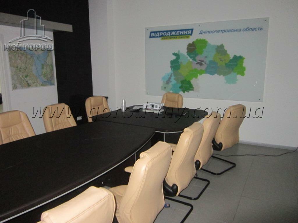 Оренда офісу 690 м², Дмитрія Яворницького просп.