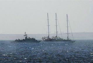 СБУ и Минобороны готовы освобождать судно с украинцами своими силами