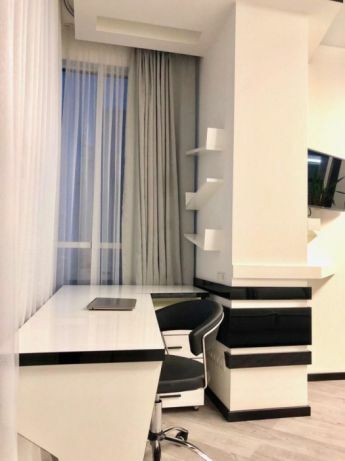 Продажа 4-комнатной квартиры 125 м², Симферопольская ул., 2К