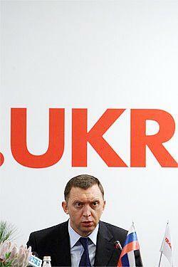 Олег Дерипаска сыграет за Украину на Евро-2012 