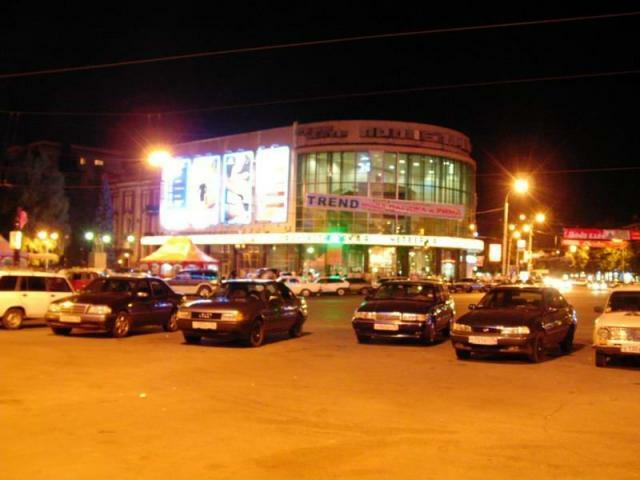 Киев оценит три коммунальных кинотеатра