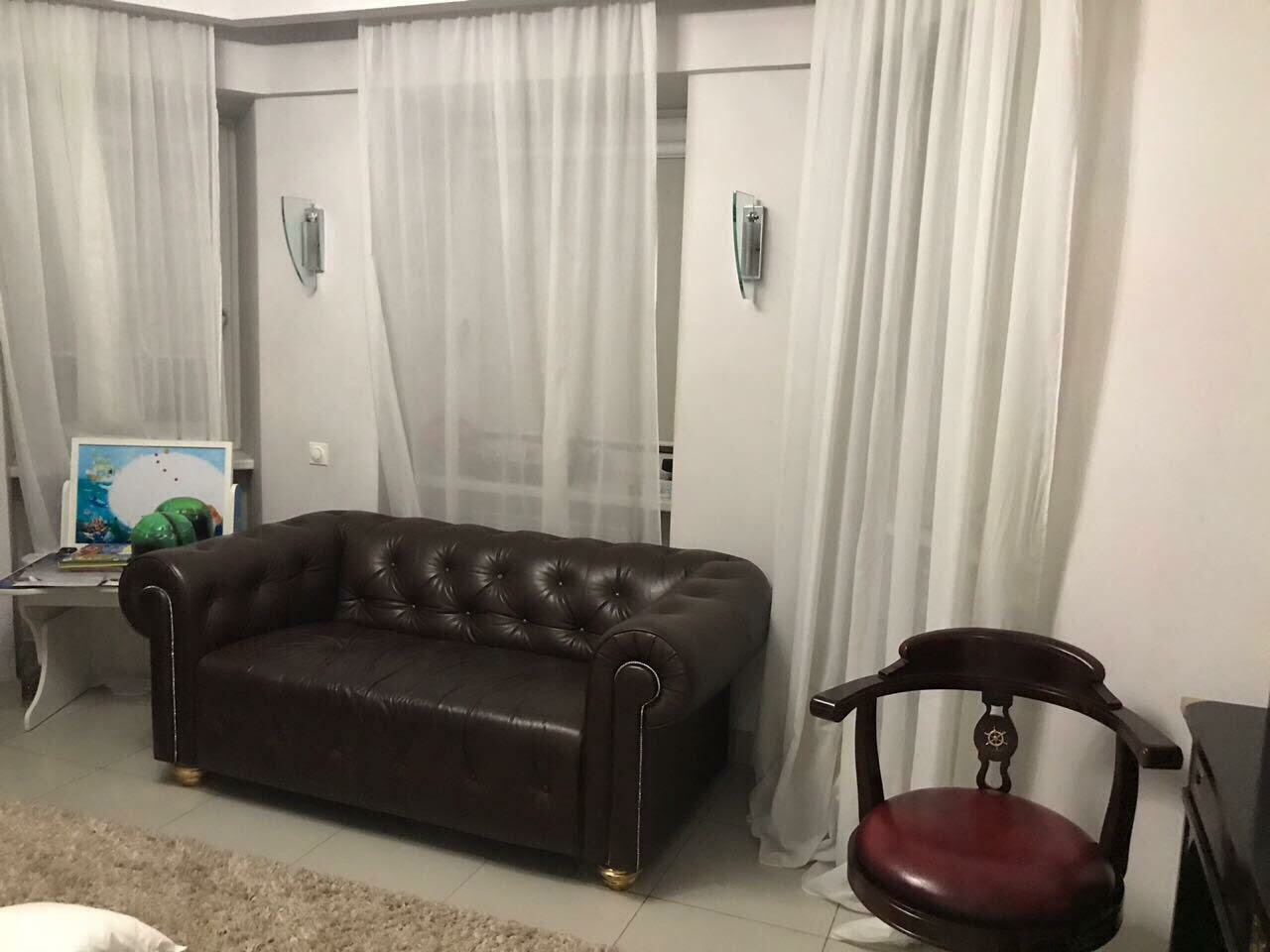 Продаж 4-кімнатної квартири 146 м², Ливарна вул., 2