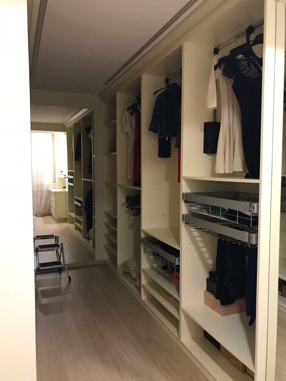 Продаж 4-кімнатної квартири 146 м², Ливарна вул., 2