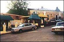 Андреевский спуск: реконструкция под британским флагом