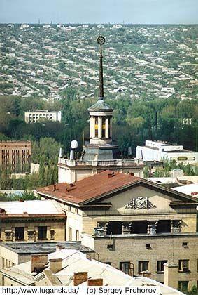 В Луганске из-за долгов отключают от теплоснабжения 13 домов   