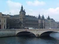 Парижский рынок жилья: все выше, и выше, и выше