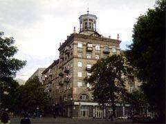 «Сталинки» тянут рынок вверх