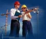 От падения стены пострадал киевский строитель