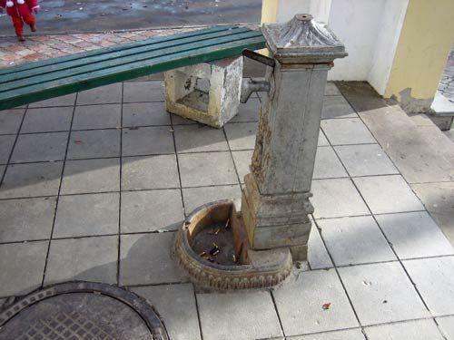 В Шевченковском районе переустроят две неработающие артезианские скважины