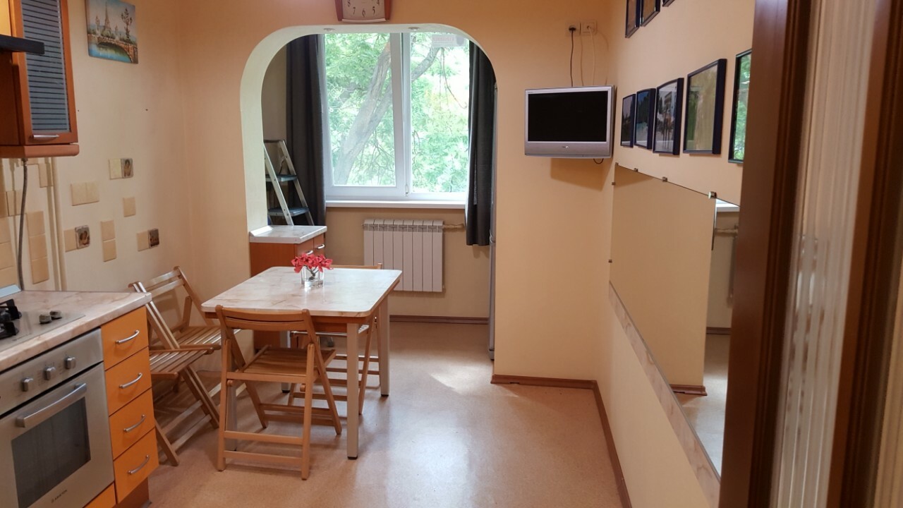 Аренда 3-комнатной квартиры 65 м², Днепропетровская дорога-заболотного ул., 3/9