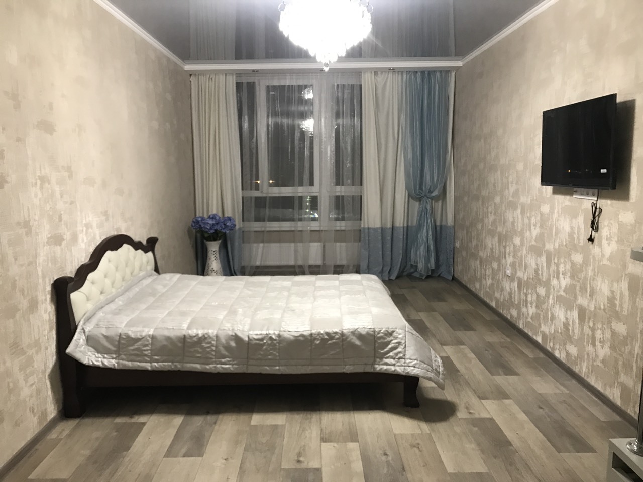 Аренда 1-комнатной квартиры 40 м², Бочарова-атриум ул., 6/10