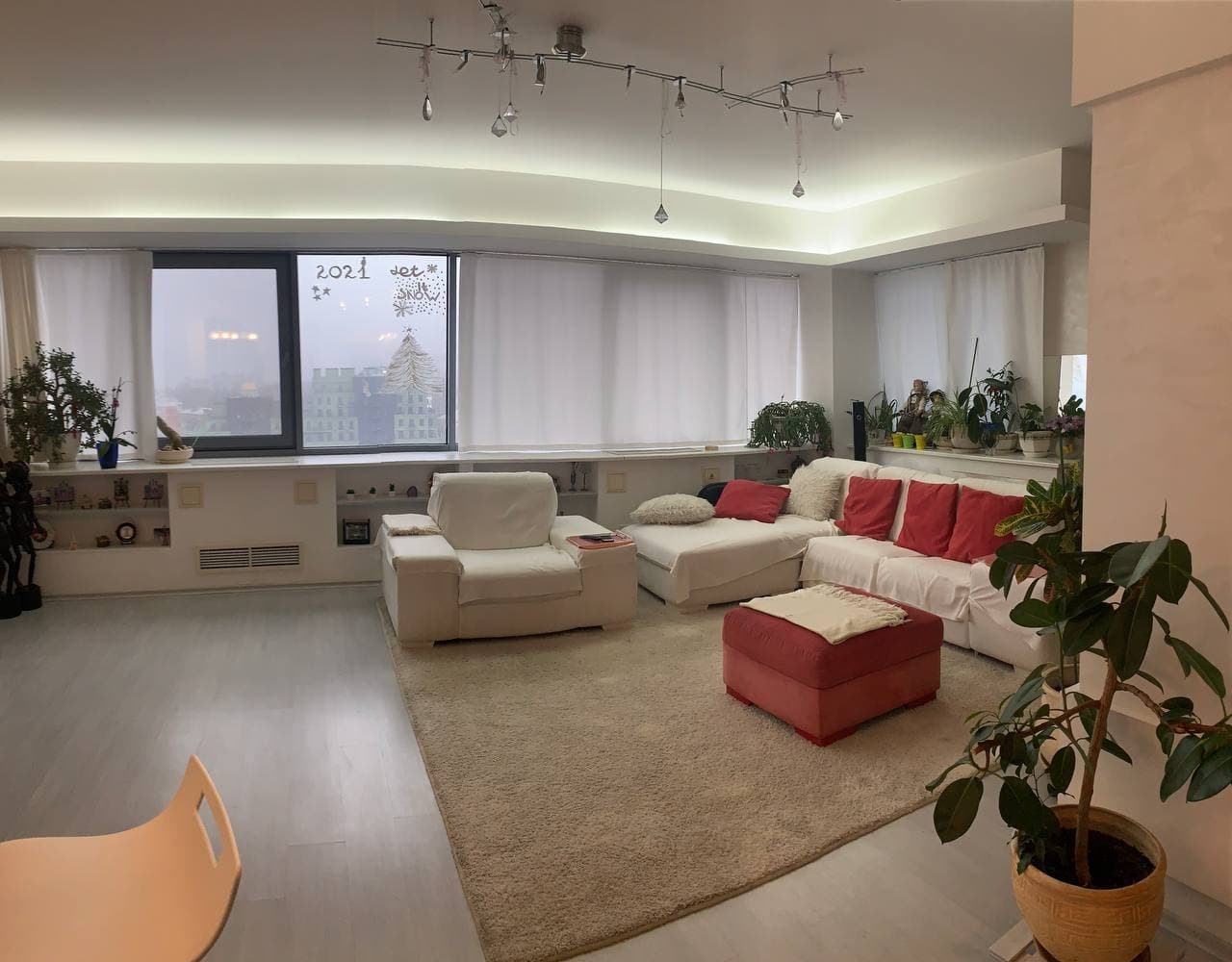 Продажа 3-комнатной квартиры 143 м², Владимира Вернадского ул., 35Б К2