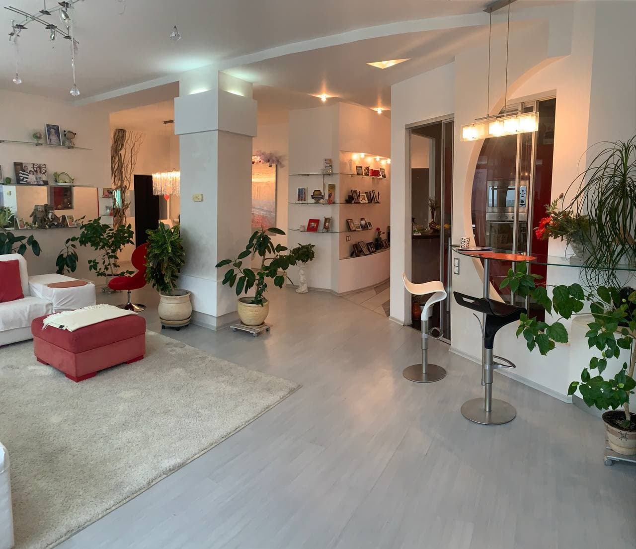 Продажа 3-комнатной квартиры 143 м², Владимира Вернадского ул., 35Б К2