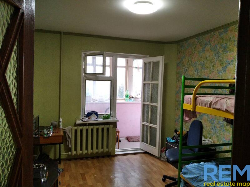 Продаж 3-кімнатної квартири 70 м², Академика Королева ул., 112