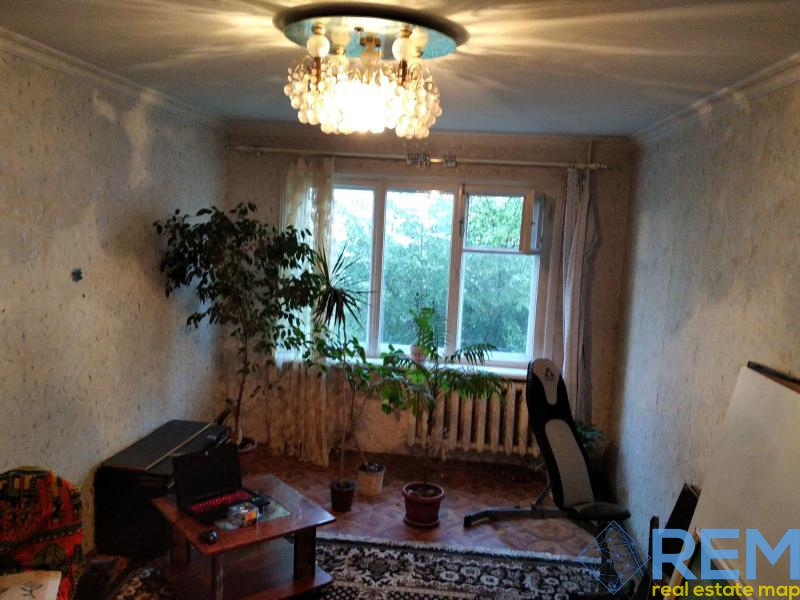 Продаж 3-кімнатної квартири 70 м², Академика Королева ул., 112
