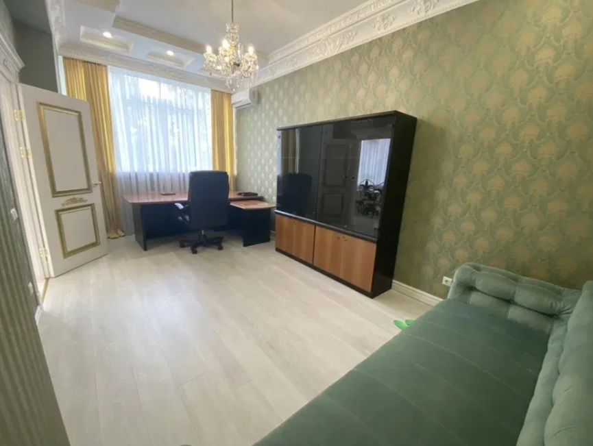 Аренда 3-комнатной квартиры 106 м², Гагарина просп., 001