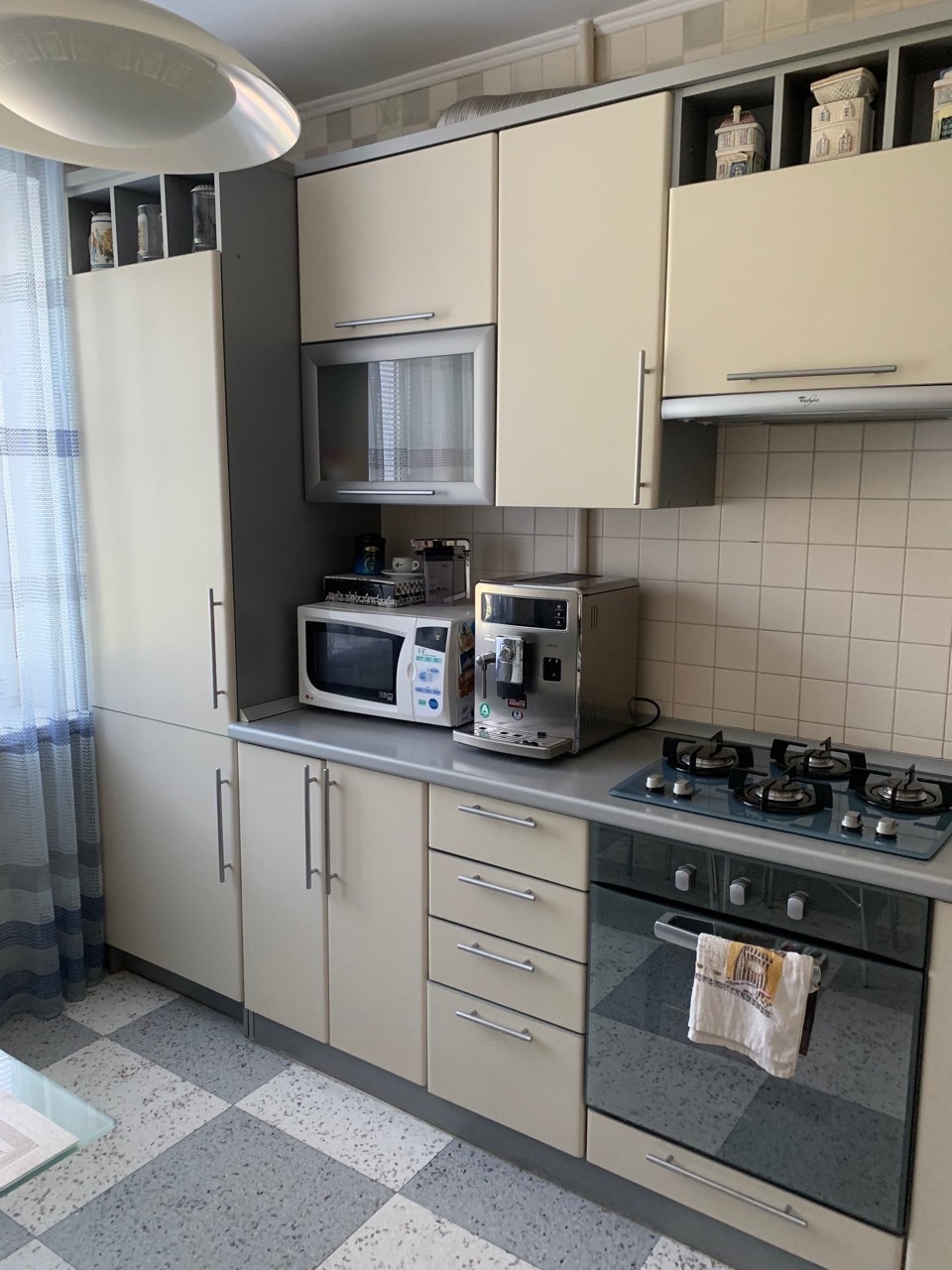 Оренда 3-кімнатної квартири 70 м², Слави бул., 9