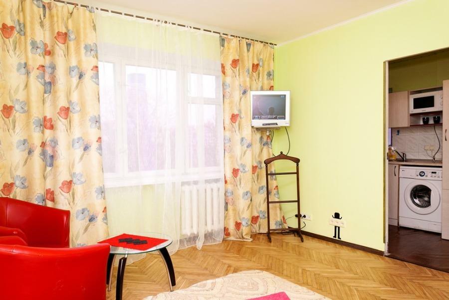 1-комнатная квартира посуточно 36 м², Леси Украинки бул., 3