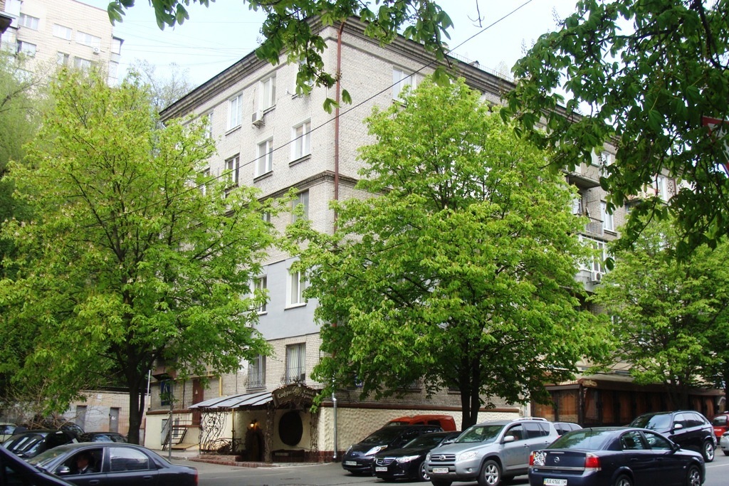 Продажа 2-комнатной квартиры 53 м², Кловский спуск, 10