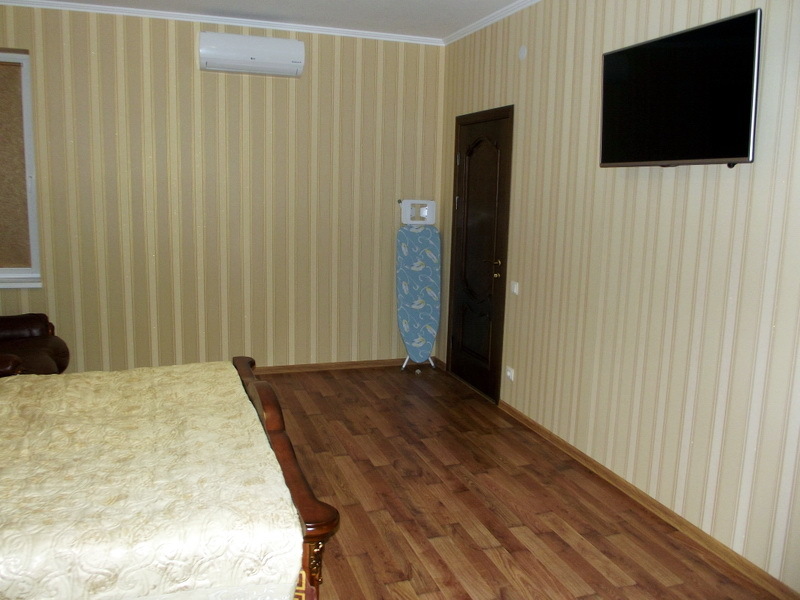 1-кімнатна квартира подобово 42 м², Шашкевича вул., 16