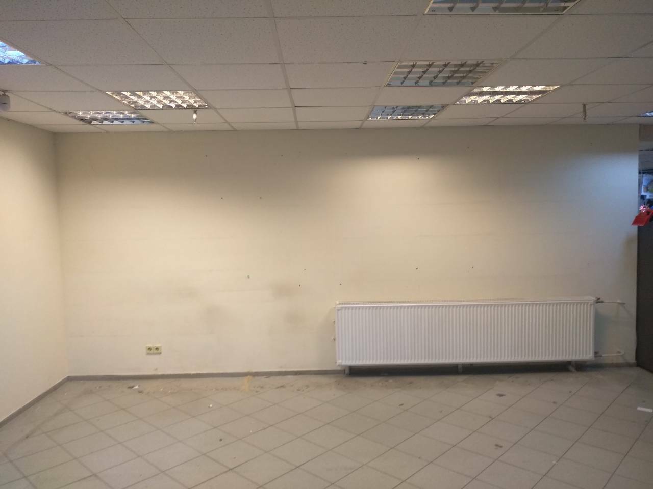 Оренда торговельного приміщення 465 м², 1-го Травня вул., 163