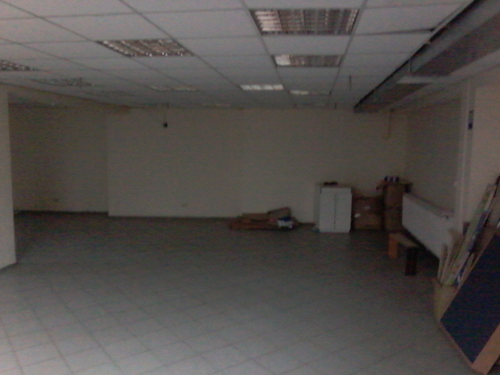 Оренда торговельного приміщення 465 м², 1-го Травня вул., 163