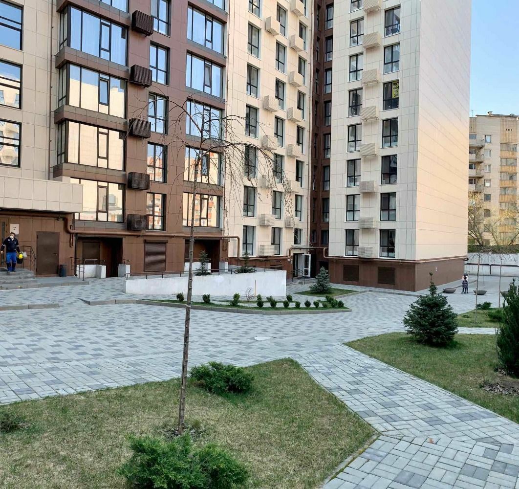 Аренда смарт квартиры 39 м², Василия Жуковского ул., 20