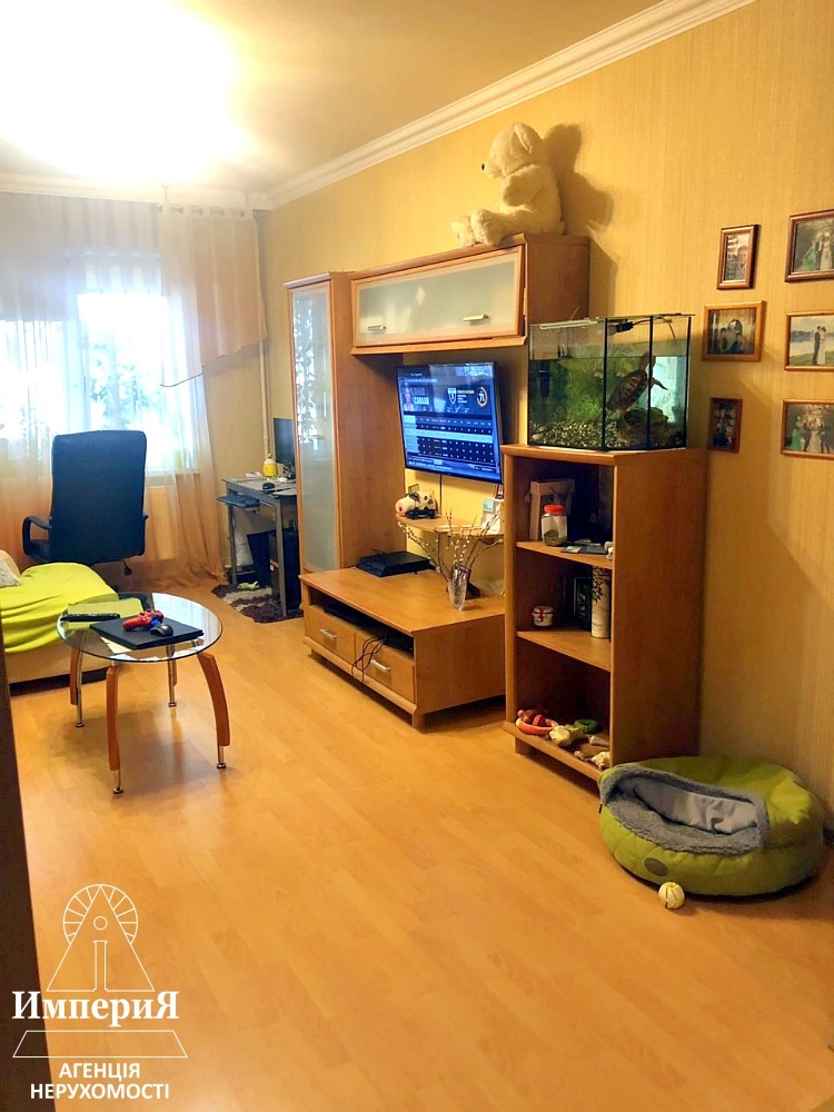Продажа 3-комнатной квартиры 70 м², Дачная ул., 72
