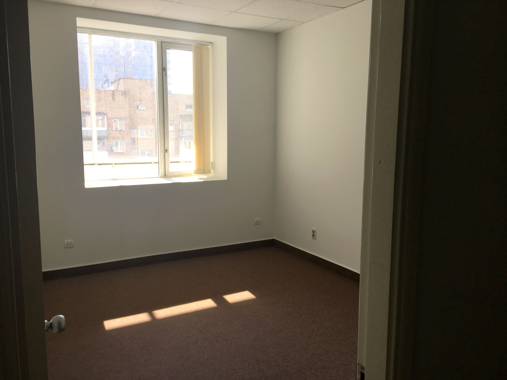 Оренда офісу 100 м², Шовковична вул., 42/44