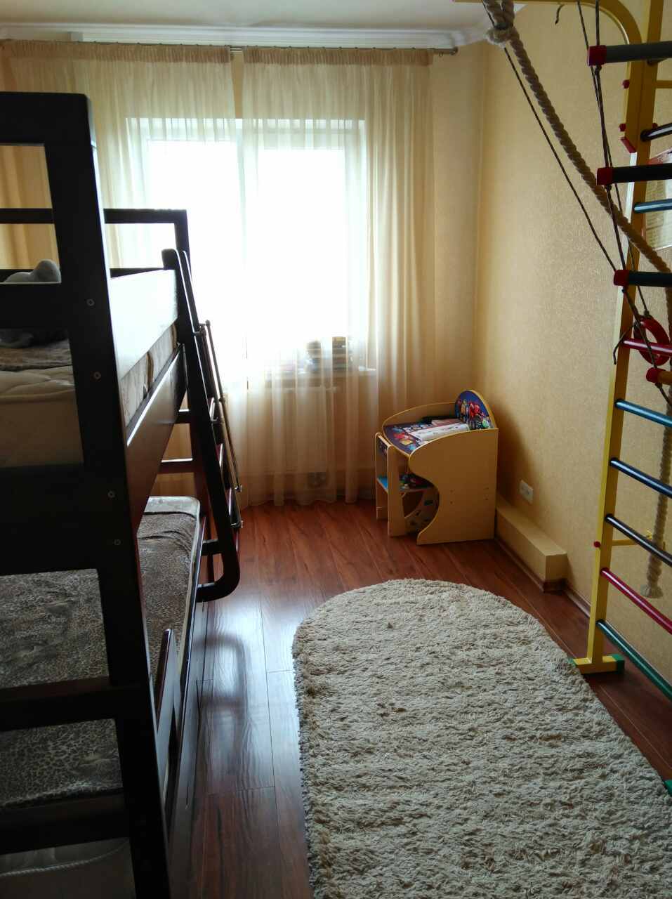 Продаж 3-кімнатної квартири 72 м², Академіка Лінника вул., 9