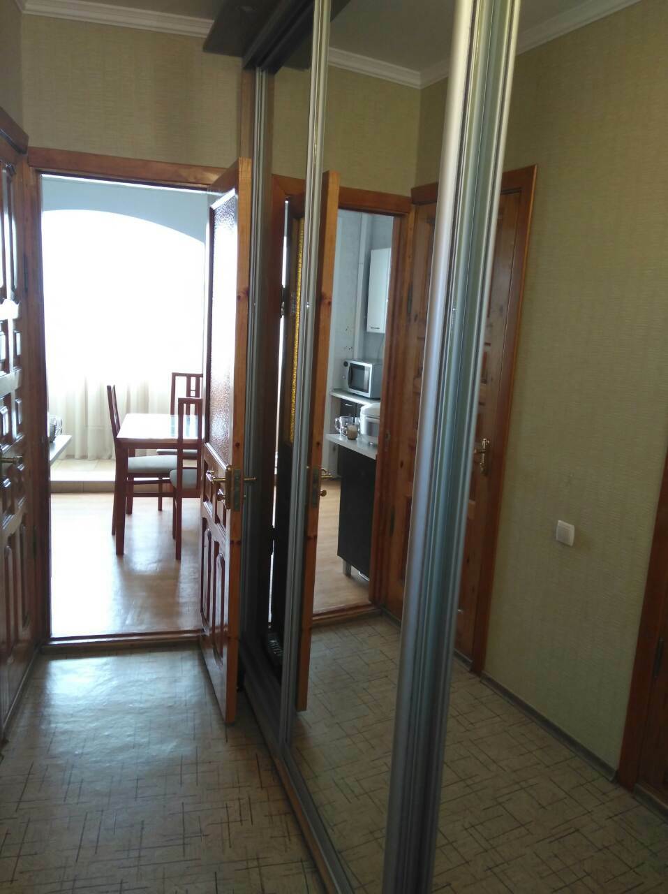 Продаж 3-кімнатної квартири 72 м², Академіка Лінника вул., 9