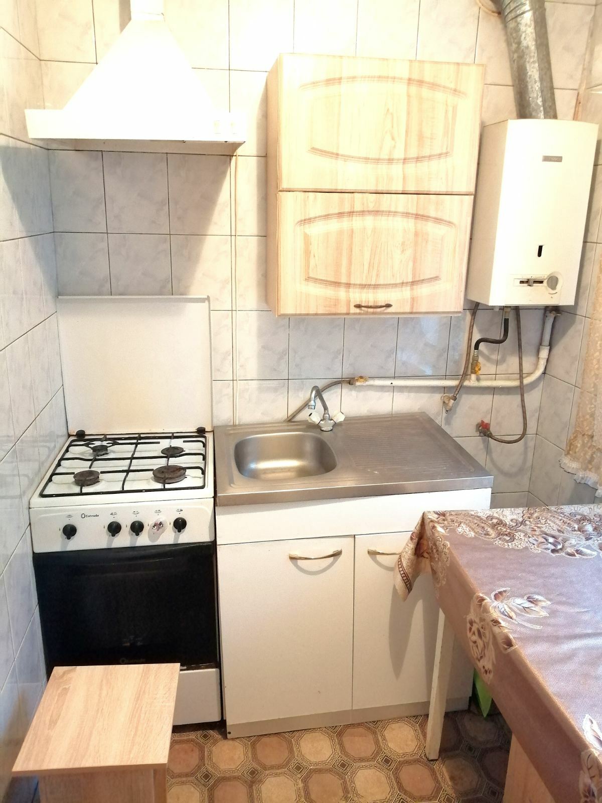 Оренда 2-кімнатної квартири 44 м², Краснопільська вул., 1